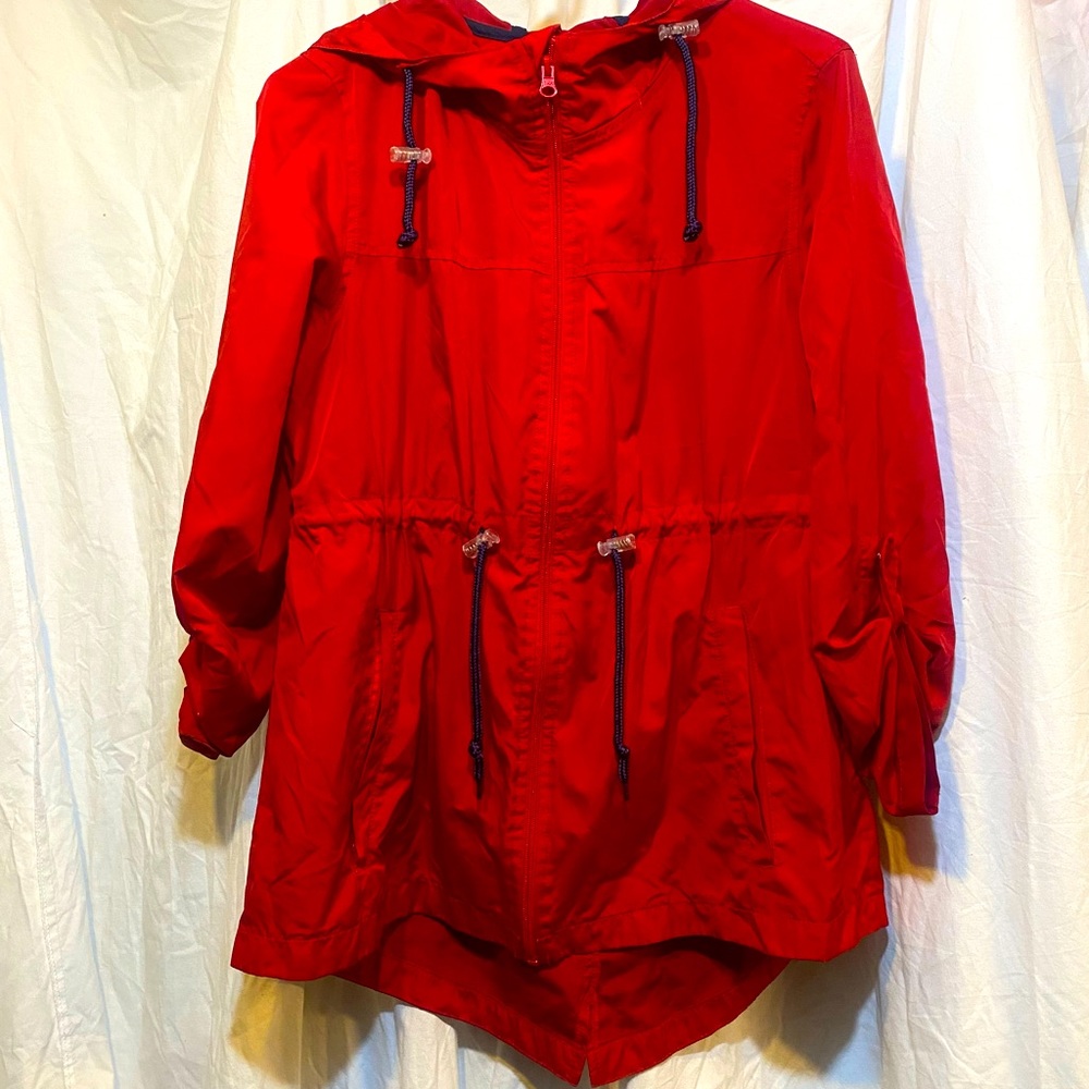 Weather tamer parka in a pocket red size small windbreaker